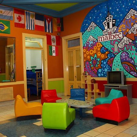 Malbec Hostel Central Мендоса Экстерьер фото