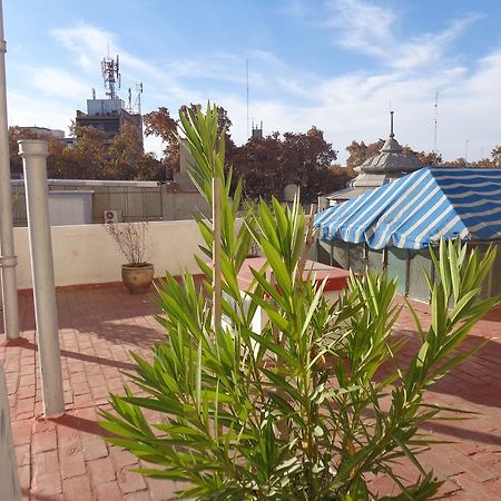 Malbec Hostel Central Мендоса Экстерьер фото